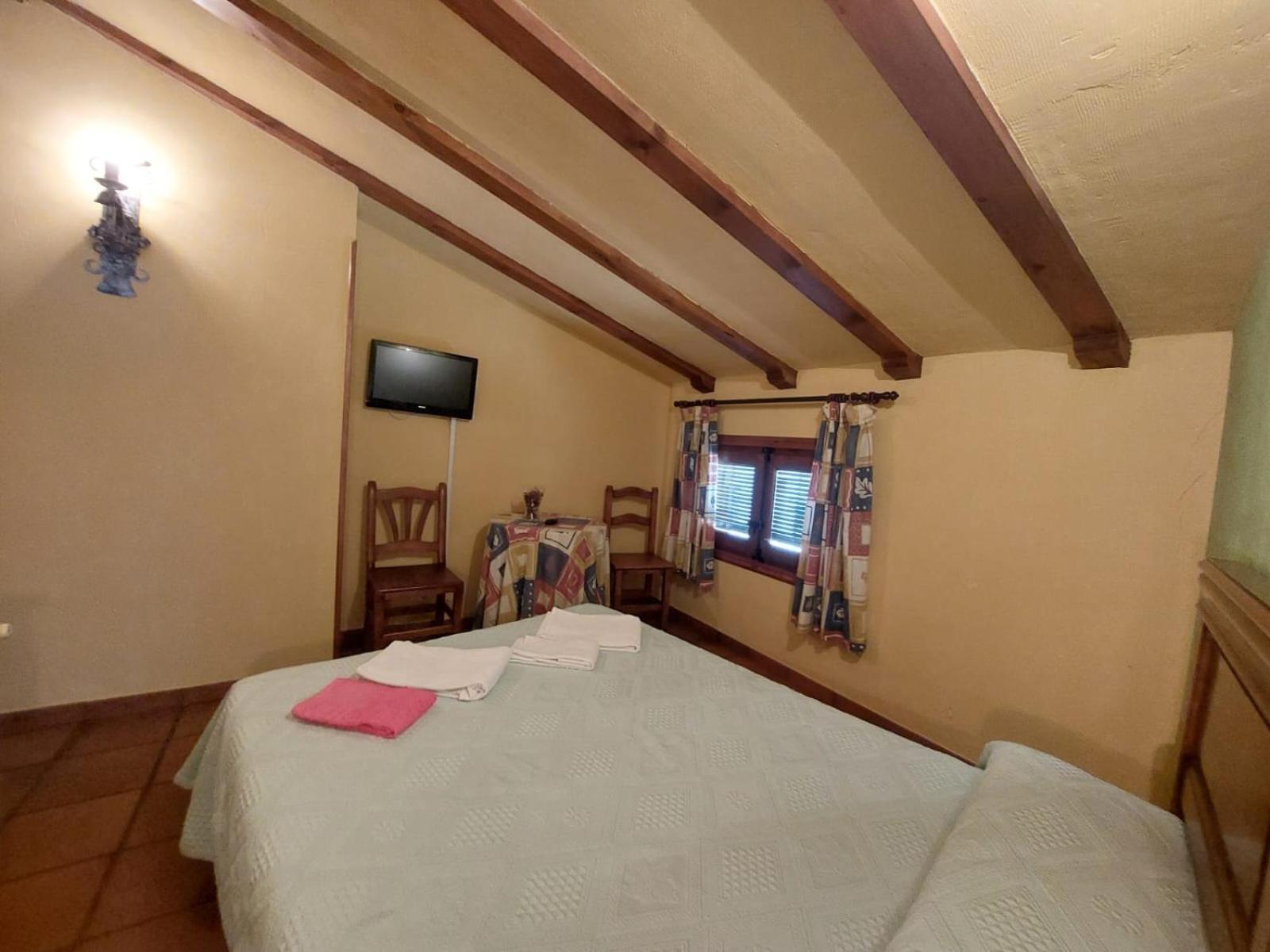 Hostal Restaurante Villa De เซปุลเวดา ภายนอก รูปภาพ