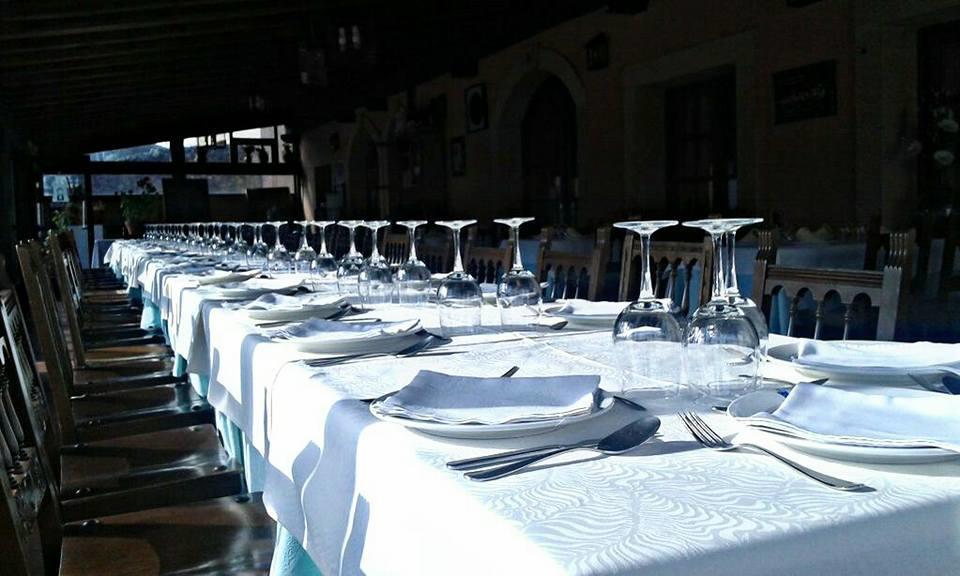 Hostal Restaurante Villa De เซปุลเวดา ภายนอก รูปภาพ